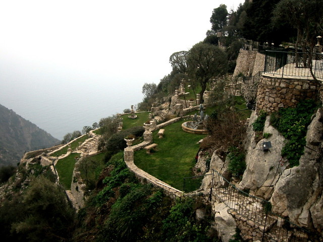 Eze gardens