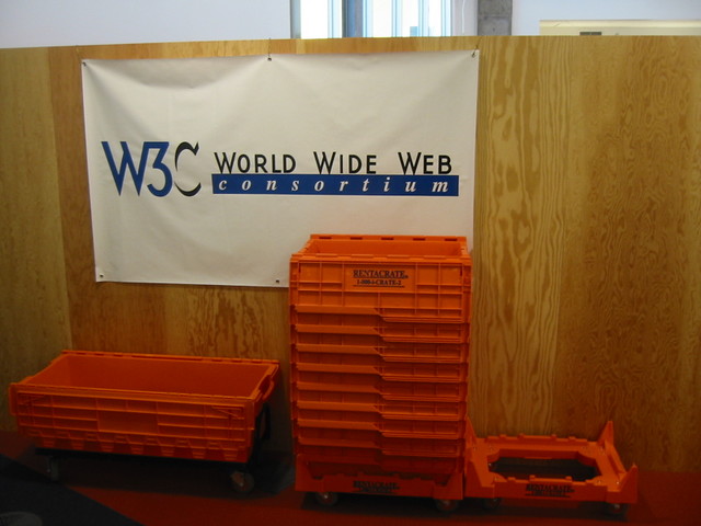 Packing crates