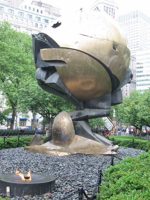 Statue in WTC