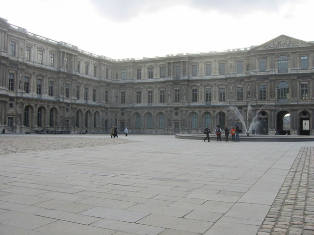 Louvre