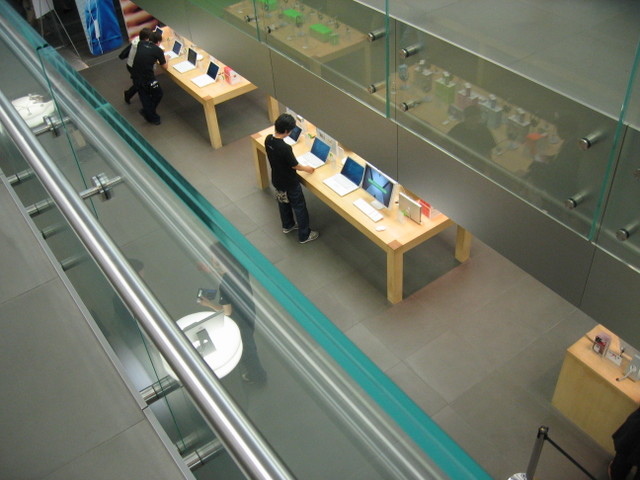 Apple store